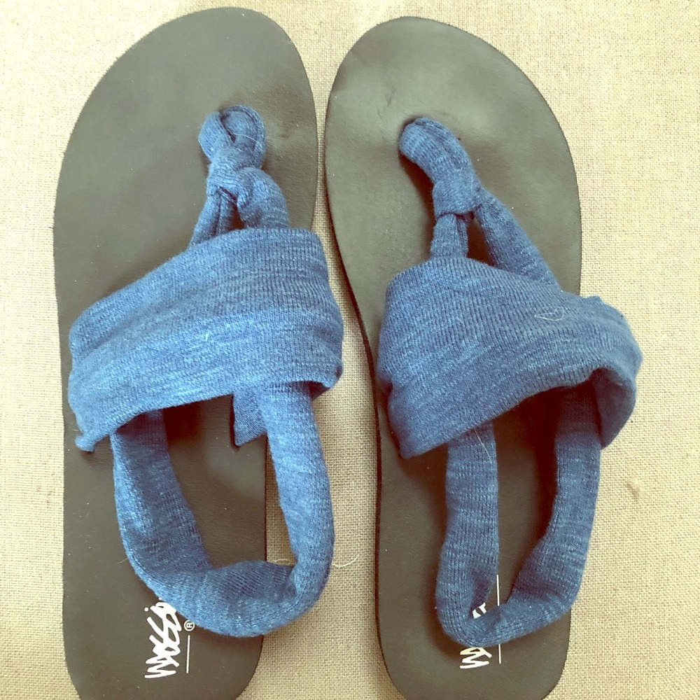 Size 10 Mossimo sandals